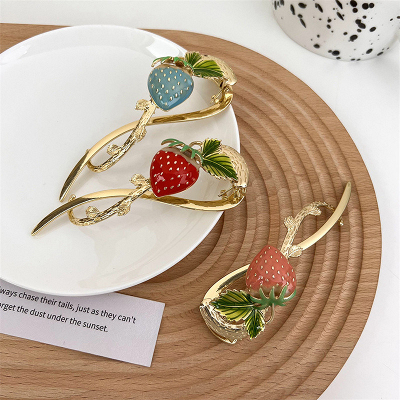 2022 de vară drăguț căpșuni agrafe de păr fetiță dulce un cuvânt clemă elegantă gheare de păr din metal accesorii de păr femei