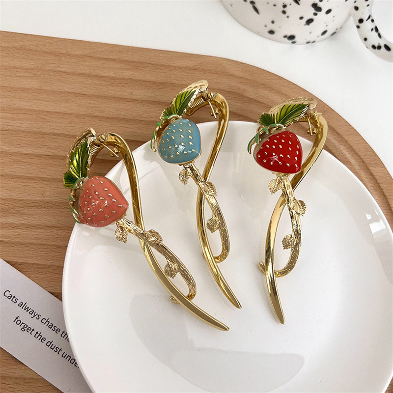 2022 de vară drăguț căpșuni agrafe de păr fetiță dulce un cuvânt clemă elegantă gheare de păr din metal accesorii de păr femei