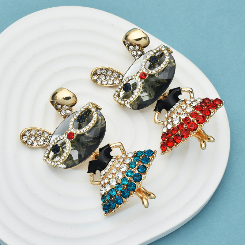 Wuli&baby Wear Rochie Iepure Brose pentru femei 2 culori Sparkling Beauty The Animal Year of Rare Bunny Brosa Ace Cadouri