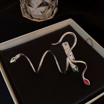 Agrafă de primăvară de șarpe 2022, clemă de păr înfășurată, șarpe, strass, metal, punk, accesorii pentru păr, bijuterii pentru femei