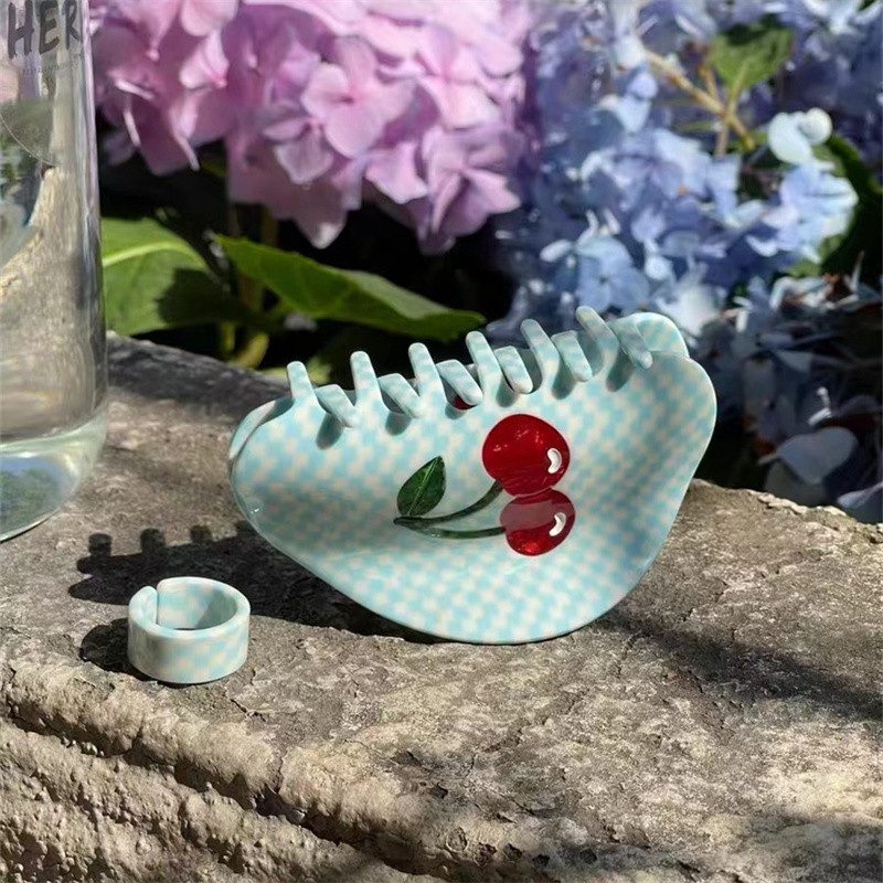 Summer Limited Girl Sweet Red Cherry Cream Blue Plaid Grab Clip For Women Retro Acetate Hair Claw Hairbly Шпилька за глава