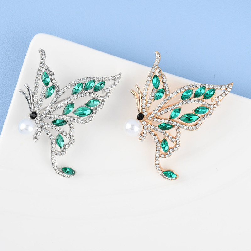 Брошки с перлени кристали и пеперуди за жени Унисекс Красота 2-цветни насекоми Сватбена брошка Офис игли Подаръци