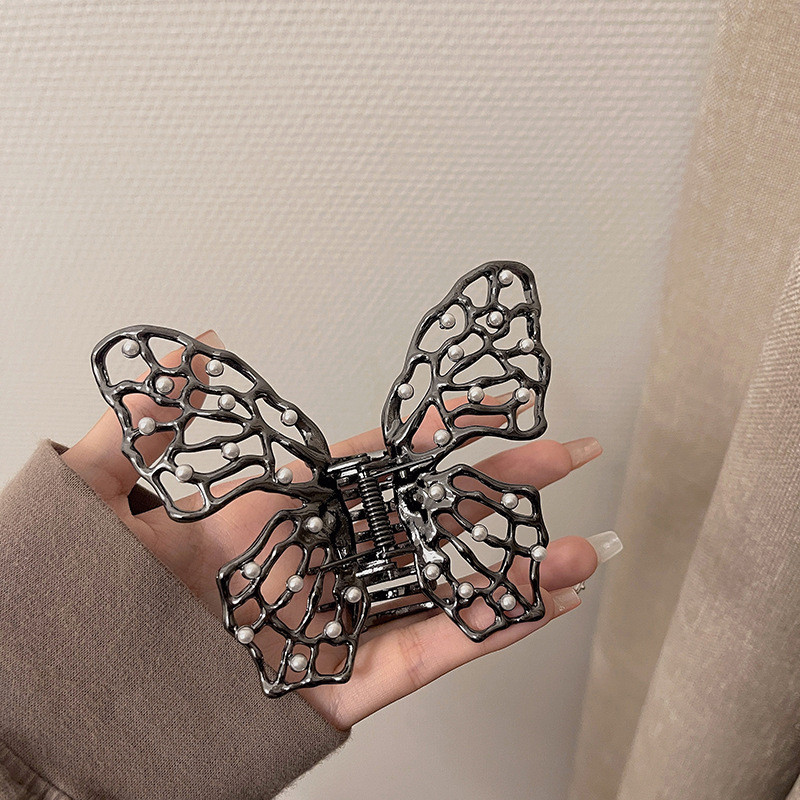 Agrafă de păr tip fluture perla metal lichid punk pentru femei 2022 New Trend Shark Clip Cyberpunk Gheare pentru păr Crab