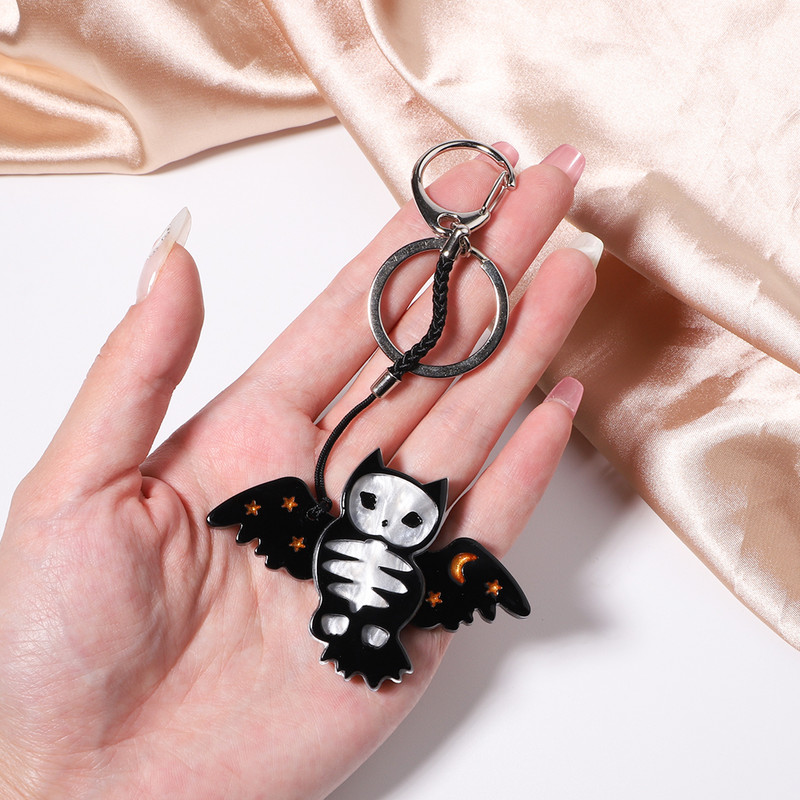 Сладък акрилен ключодържател за Деня на всички светии Бухал Ръчно изработен животински корсаж Бижута Аксесоари за жени Подаръци за момичета Бижута Acce