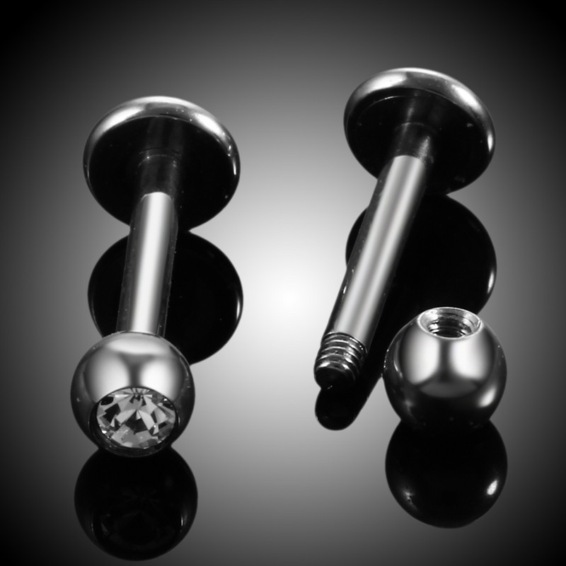 1 DB Titán 16G 14G Labret Tragus Porc fülbevaló Punk CZ Gem Kerek Helix ajakgyűrű Monroe Ear Cartilage Rook Oreja Piercingek