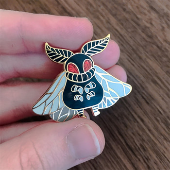 Карикатура Mothman Glitter Hard Enamel Pin Badge insect molth Brooch Направи си сам раница яка ревер игли бижута брошка парти подарък