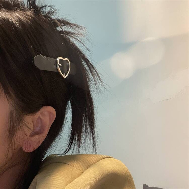 Agrafă de păr cu pandantiv în cruce cu nit gotic pentru fete, din piele, din metal, decorație cu inimă, agrafe, bijuterii Harajuku Y2K