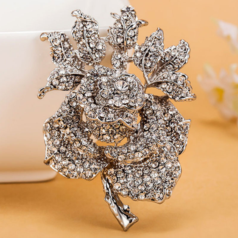 Broșă cu flori de trandafir în patru culori Femei Cele mai bune accesorii de nuntă Broșă Esmalte Broșă Colares Violetta Violetta Broșă Broșă