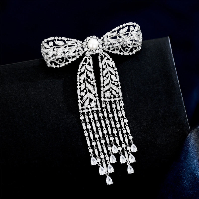 Elegantni luksuzni nakit Broš s resicama od kubičnih cirkona Sjajne mašne Broševi Temperamentni slatkovodni biser Igla s mašnama Ženski dodaci