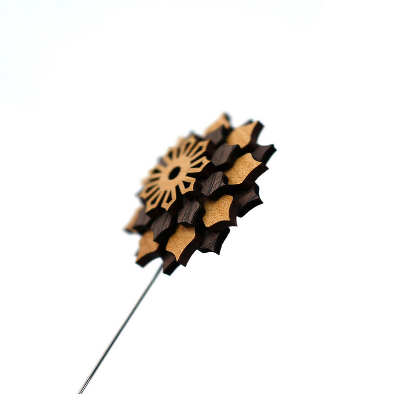 Linbaiway muški drveni broševi za muškarce, cvjetni broševi za vjenčanje, ručno rađeni gospodski dugi bedž, drveni broš, ženski korzaž