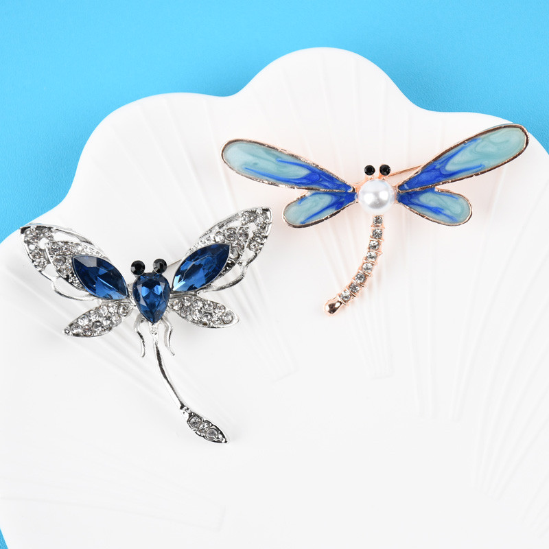 Novi ženski veliki broš s kukcima, igla, plavi kristalni stakleni broševi s vretencima, modni dodaci za kaput, slatki nakit