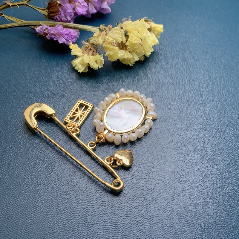 Mados MPO Shell Pearl cirkonio Mergelės Marijos medalio sagės segtukas moterims Prabangios sagės papuošalai