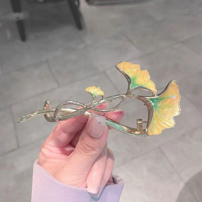 Agrafă de răsucire a frunzelor de ginkgo de modă de epocă Agrafă de broască Clip de căpșuni fluture Agrafă de banană Agrafă de păr elegantă cu strasuri pentru femei