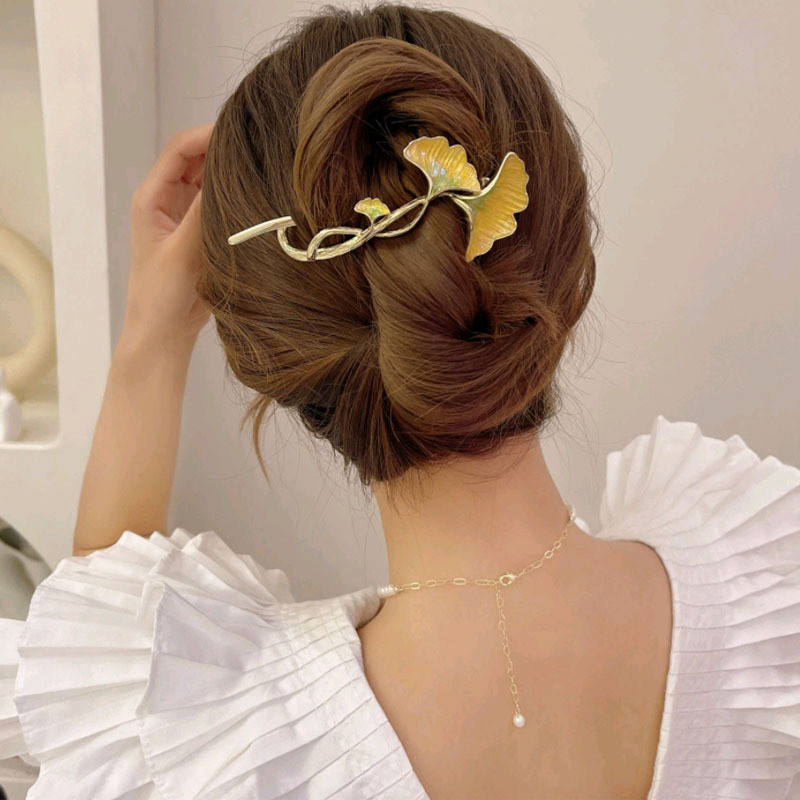 Agrafă de răsucire a frunzelor de ginkgo de modă de epocă Agrafă de broască Clip de căpșuni fluture Agrafă de banană Agrafă de păr elegantă cu strasuri pentru femei