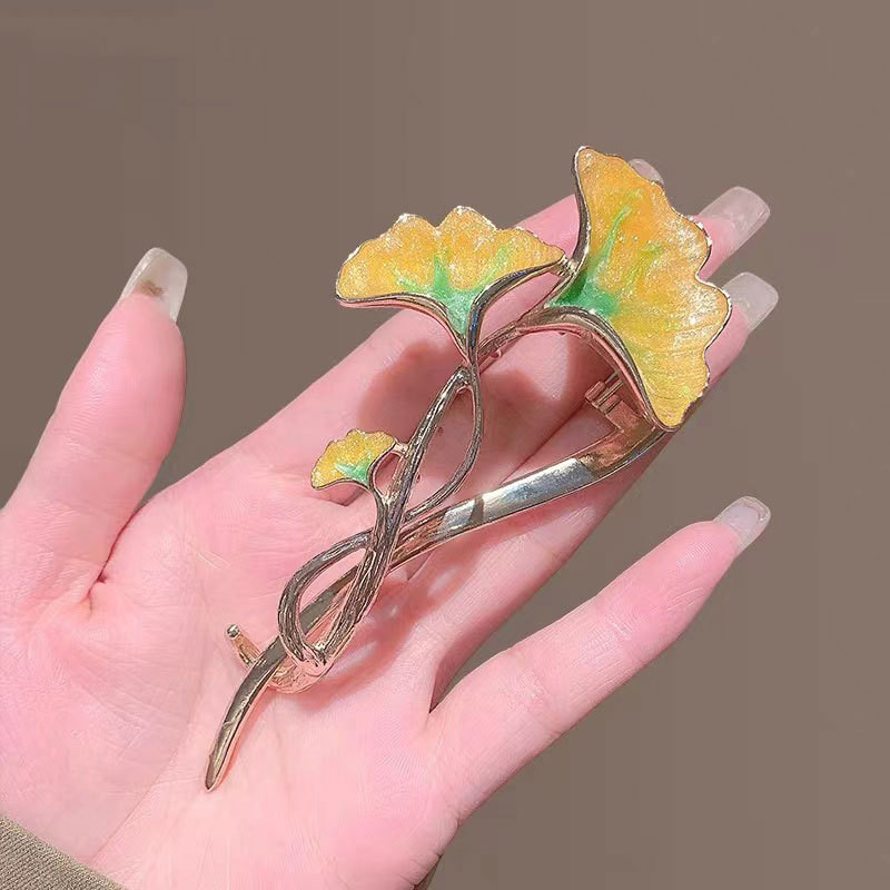 Agrafă de răsucire a frunzelor de ginkgo de modă de epocă Agrafă de broască Clip de căpșuni fluture Agrafă de banană Agrafă de păr elegantă cu strasuri pentru femei