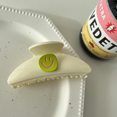 2022 Vară Contrast Culoare Acrilic Smiley Face Gheare Clip Femeie Culoare Luminoasă Gheare Păr Shark Clip Accesorii pentru păr pentru femei