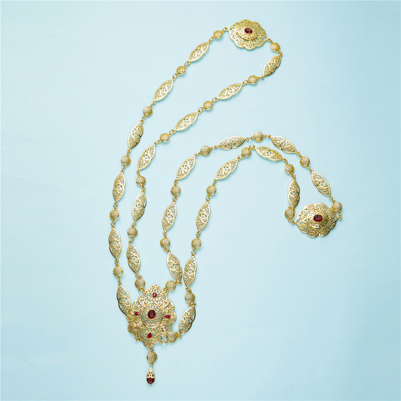 SEP 2020 Design de culoare aurie al lanțului de spate al miresei pentru decorarea cufărului de nuntă pentru femei