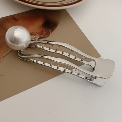 Versiune coreeană Metal Geometric Ac de păr Bowknot Hollow Grab Clip de păr Duckbill Clip Femei Accesorii de păr