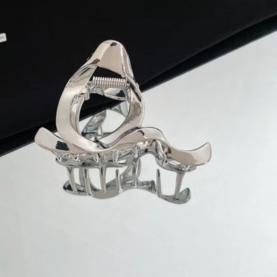 Versiune coreeană Metal Geometric Ac de păr Bowknot Hollow Grab Clip de păr Duckbill Clip Femei Accesorii de păr