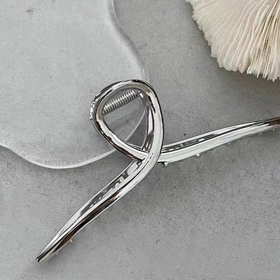 Versiune coreeană Metal Geometric Ac de păr Bowknot Hollow Grab Clip de păr Duckbill Clip Femei Accesorii de păr