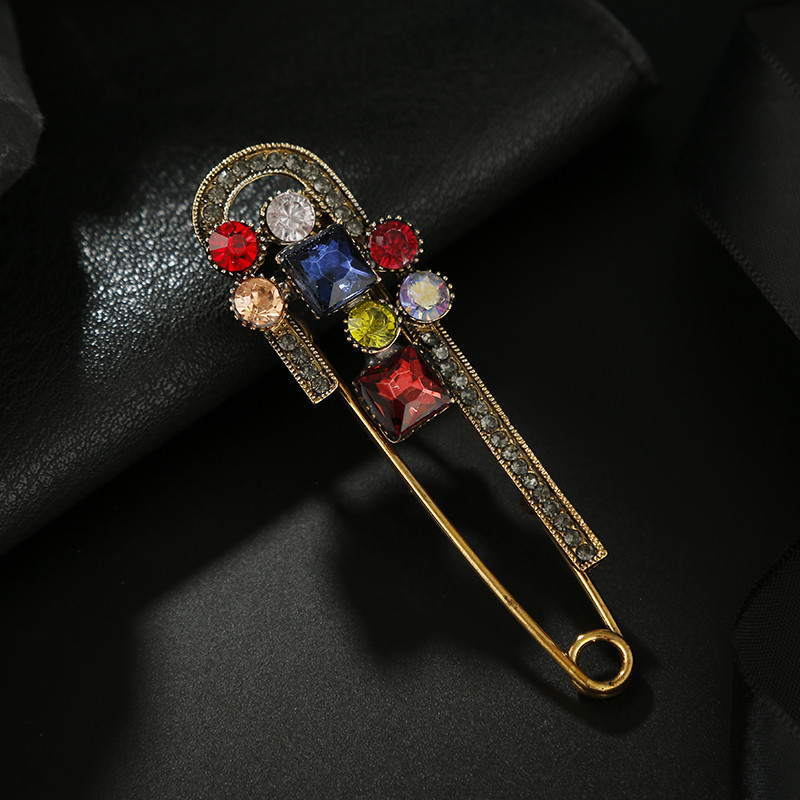 Brosa de siguranta cristal doamne vintage mare pulover design primavara 3 culori la alegere cadou