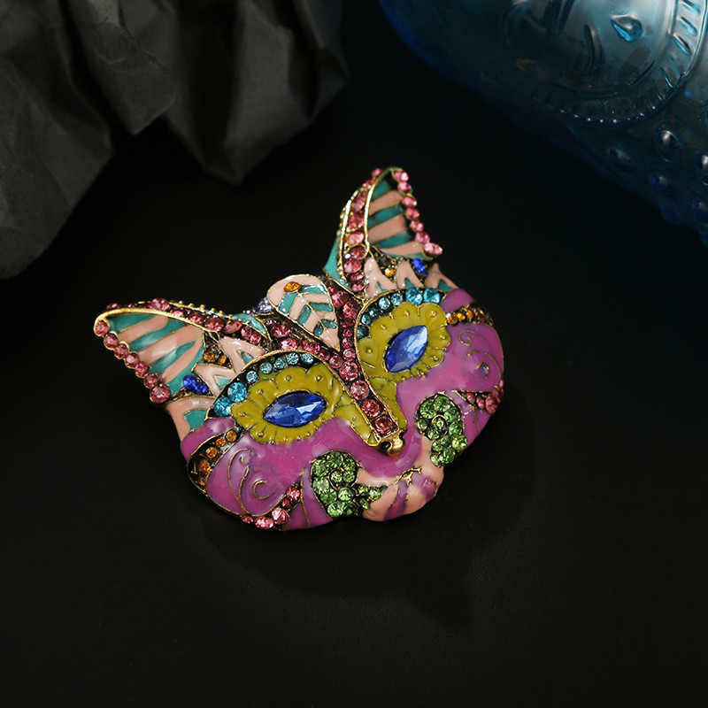 2022 Nou frumos email broșă mare vulpe pin AAA strass cap de animal bijuterii design colorat ochi albaștri accesorii de iarnă