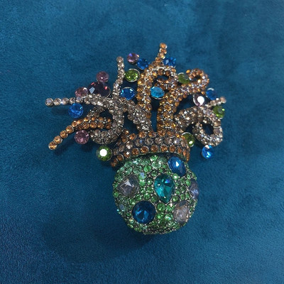 Голяма реколта луксозна русалка костенурка морска звезда животно брошки златист цвят сплав перла кристал брошка дамски игли за парти аксесоари