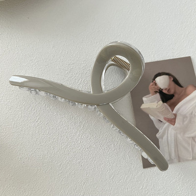 2022 Culoare crem Cruce Crab Agrafă de păr Textura Gheare de păr pentru femeie Elegantă Vară Nouă Modă Rășină Agrafă Accesorii de păr pentru femei