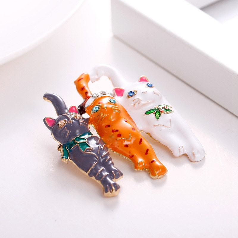 Nou creativ Super drăguț 3 pisicuțe email ace de rever Corsaj bijuterii cadou haine broșă de lux ornament de haină insigne de modă