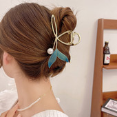 Új Blue Fishtail Pearl hajcsat Elegáns Temperamentum Női Hajtűk Exquisite Shark Clip Hair Claw Női Hajkiegészítők