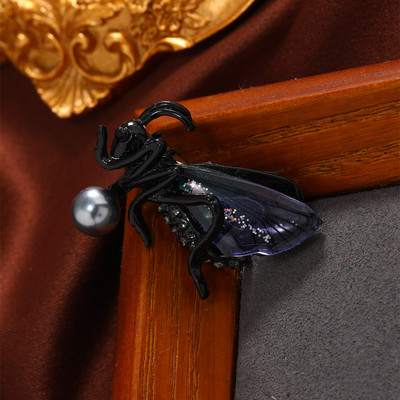 Morkopela maža juoda skėrių sagė vabzdžių smeigtukai žiogai Sagės moterims rudens žieminiai paltai Madingi papuošalai Aukštos kokybės