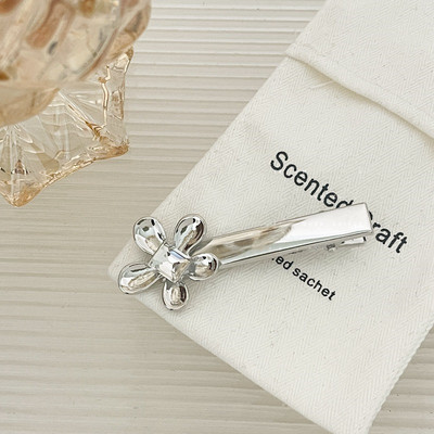 Minimalist Metal Flower Breton Clip Fundă Picătură Apă Temperament Retro Clip Lateral Agrafe Agrafe Accesorii De Păr Femei