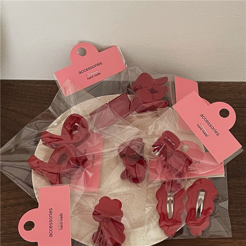 2 buc/pachet Mini Breton din Rășină Seria Roșie Anul Nou Agrafă Geometrică Pătrată Flori de dragoste Iepuraș Agrafă Agrafă Rășină pentru Fată