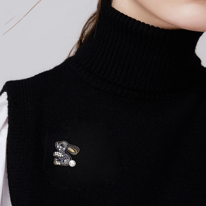 Morkopela Vintage Rabbit Pins Animal Zománc Tűk Brossok Kiegészítők Divat Pulóverek Ruhatűk Sálkapcsok Ajándékok Nőknek