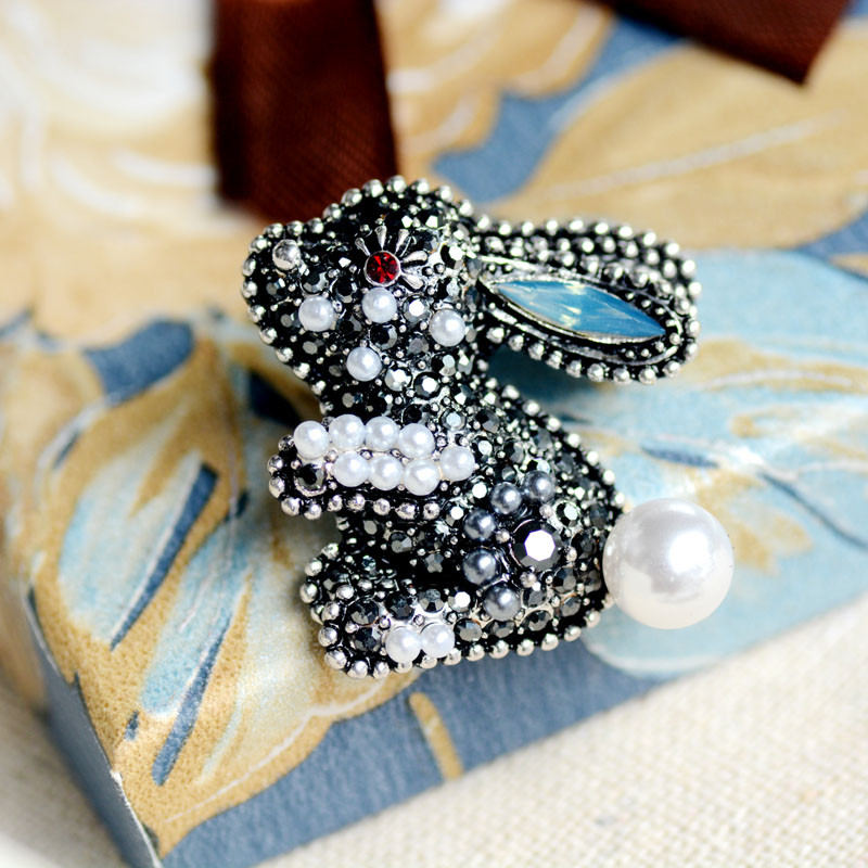 Morkopela Vintage Rabbit Pins Animal Zománc Tűk Brossok Kiegészítők Divat Pulóverek Ruhatűk Sálkapcsok Ajándékok Nőknek