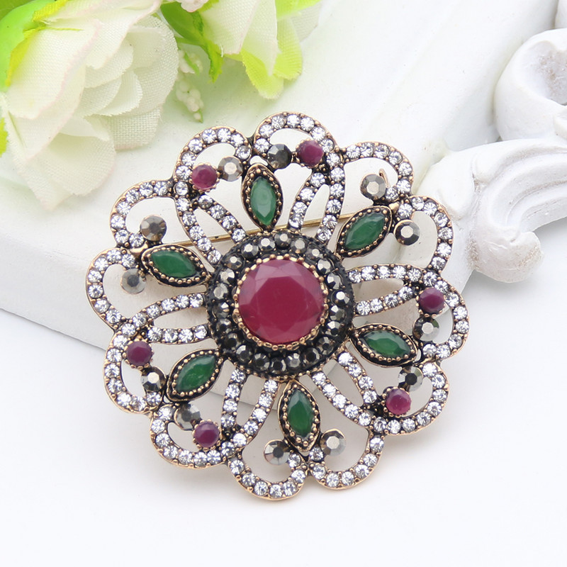 Vintage turski ženski okrugli cvijet broš od ruže od damasta igla šuplja smola nakit antikne zlatne boje arapski mladenkinski šal igla za rever