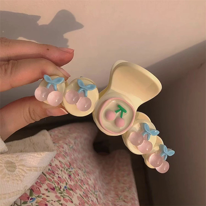2022 Spring Girl Pink Cherry Grab Clip Gheare Păr Barrette Rășină Accesorii Păr Pentru Femei Articole pentru cap