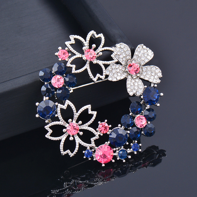 SINLEERY Luxus Pink Szürke Cubic Circon Virág Üreges Garland Bross Pin Női Divat esküvői ékszer kiegészítők ZD1 SSK