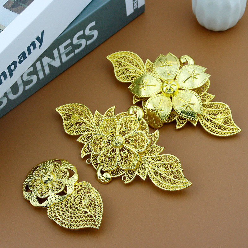 Sunspicems New 24K Gold Color Africa Femei Broșă Rochie de flori Bijuterii Insigna Ace de rever Femme Clips Cardigan Brose mari Bijoux