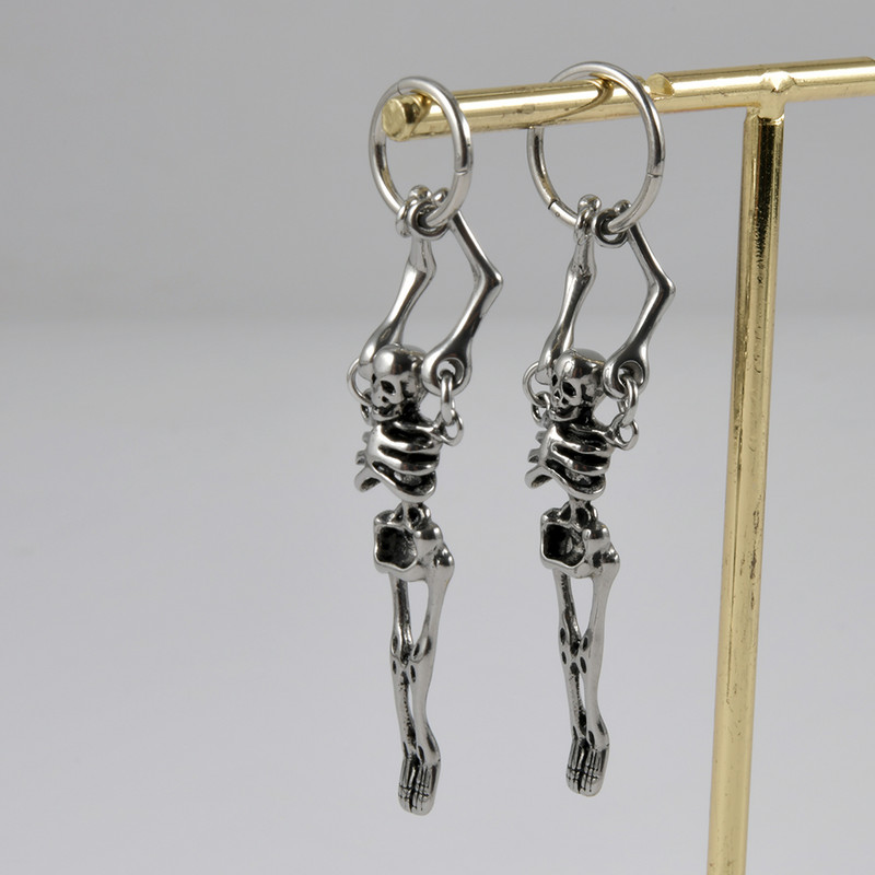 1 kom. Gothic Punk Skull Grunge Industrijske naušnice s utegom Ravni prsten s utegom Naušnica s hrskavicom Helix Unisex Body Piercing