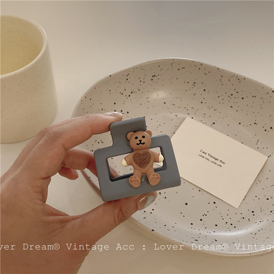 2021 Kawaii Bear Щипка за коса Claw Clamp за жени Момичета Деца Квадратна матова фиби Craws Washface Аксесоари Шапки