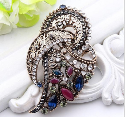 vintage Ženska mašna Turski broš Višebojni smolasti cvjetni nakit Izdubljeni antikni zlatni broš Broševi Festivalski dar