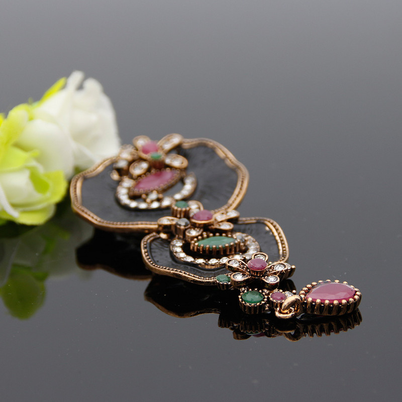 Design de marcă Turcă femeie picătură lungă floare broșă vintage pin aur culoare rășină neagră vopsea bijuterii broșe etnice email