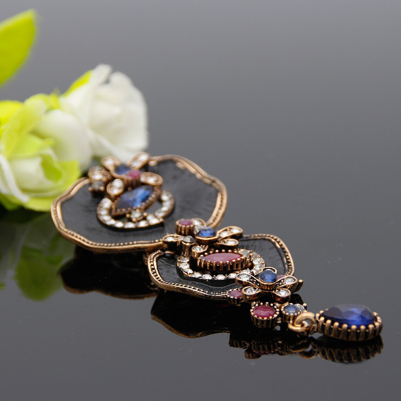 Design de marcă Turcă femeie picătură lungă floare broșă vintage pin aur culoare rășină neagră vopsea bijuterii broșe etnice email