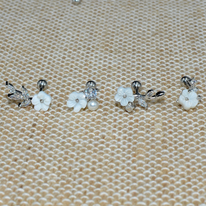 2 buc. 20G oțel 1 buc. vânzare fierbinte zircon floare ureche tragus cartilaj helix cercel buză labret Stud Piercing bijuterii pentru corp