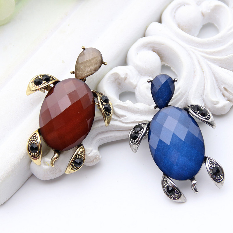 Izuzetne igle za broš s velikim kristalima morskih kornjača za žene Plavi životinjski nakit Antikne zlatne boje Igle za revere Ležerni broševi