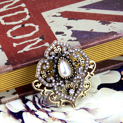 Sunspicems Retro Vintage Virág Bross Pin Női Antik Arany Szín Gyanta Török Etnikai Esküvői Ékszer Kristály Bross