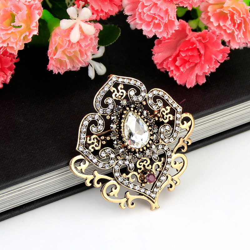 Sunspicems Retro Vintage Virág Bross Pin Női Antik Arany Szín Gyanta Török Etnikai Esküvői Ékszer Kristály Bross