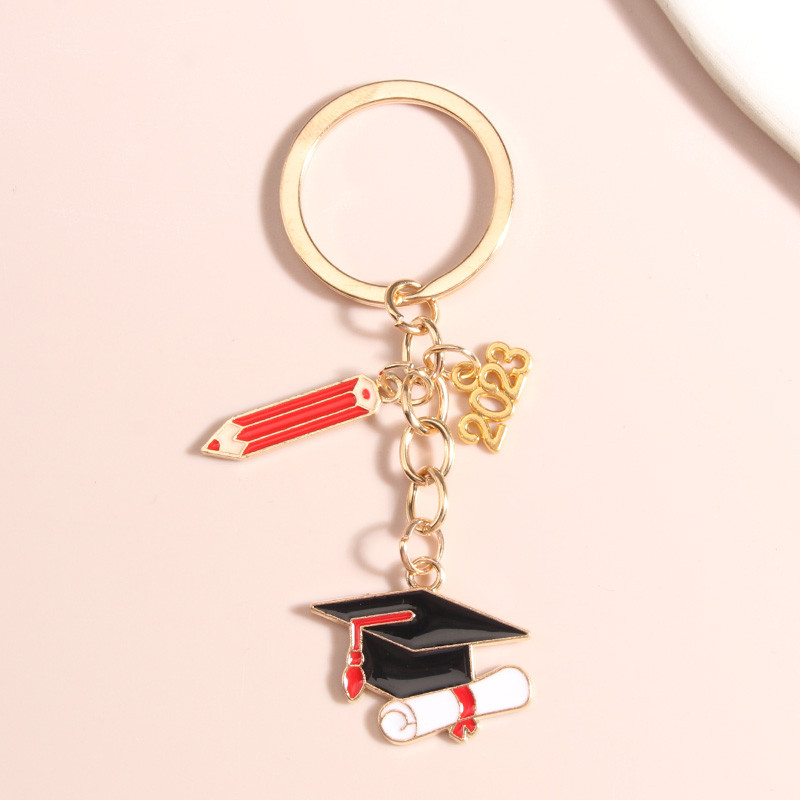 Χαριτωμένο σμάλτο μπρελόκ 2023 Σχολική στολή αποφοίτησης Μπρελόκ Μπρελόκ Πτυχιούχο μπρελόκ για μαθητικά δώρα DIY Χειροποίητα κοσμήματα