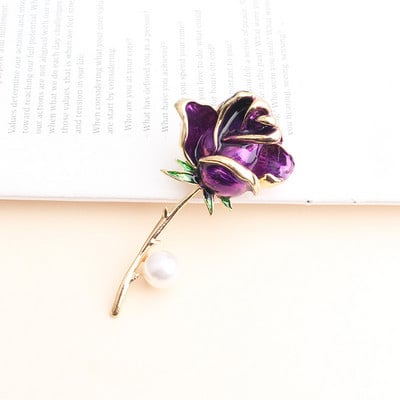 Broșe cu flori de trandafir emailat Pomlee pentru femei, moda doamnă, ace de flori de lux cu perle, design de primăvară vară, cadou disponibil în 2 culori